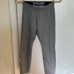 Nike Ankle-Length Leggings - Logo on Calf